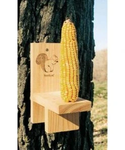 Woodlink Squirrels Squirrel Chair Ear Corn Feeder